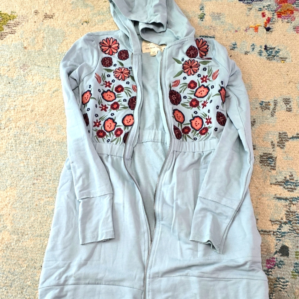 Evys Tree xs nwot embroidered Anna maire